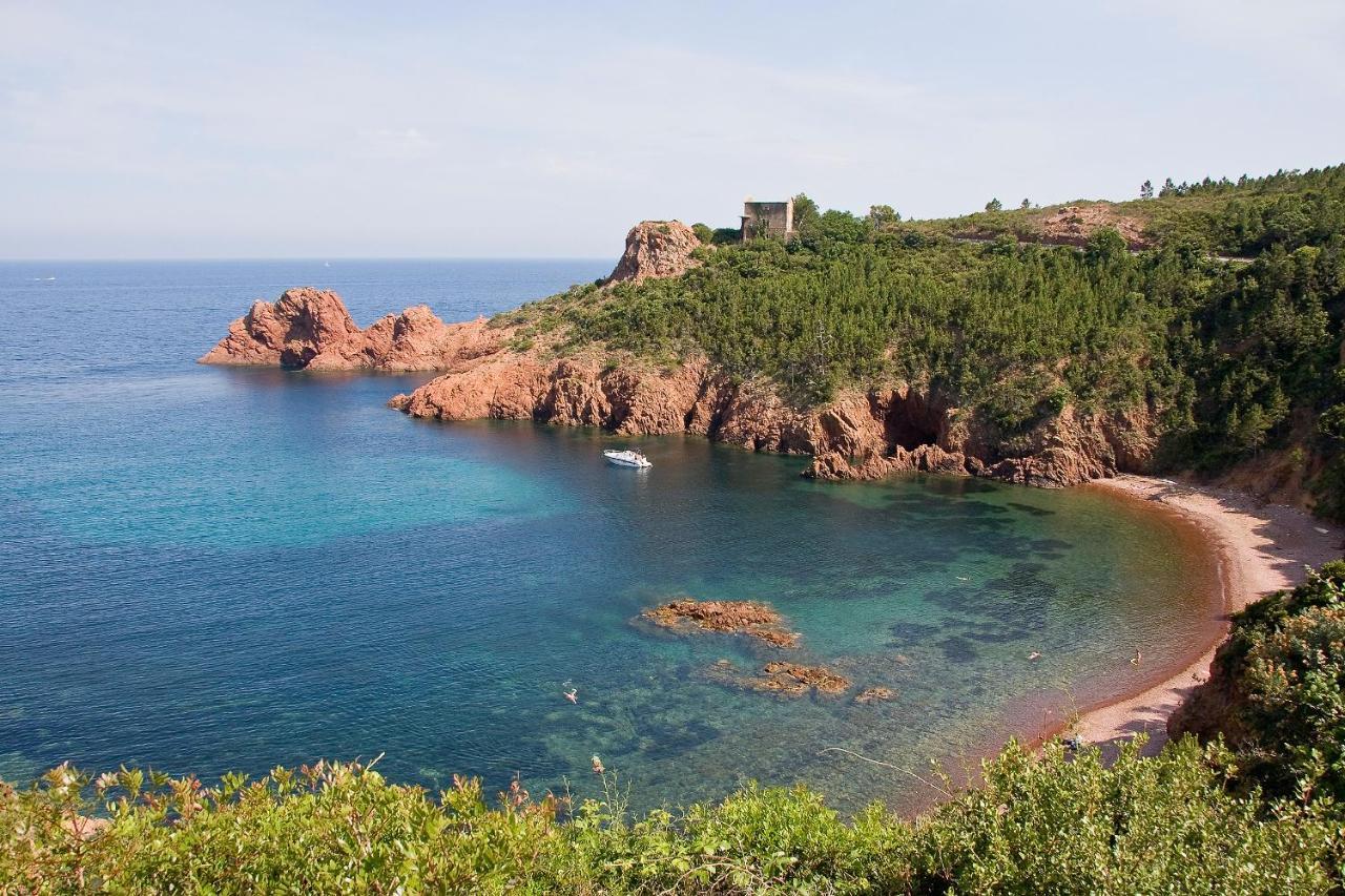 Agay Cap Esterel Le Hameau F2 Clim Plein Sud Dernier Etage Magnifique Vue Mer Saint-Raphaël المظهر الخارجي الصورة
