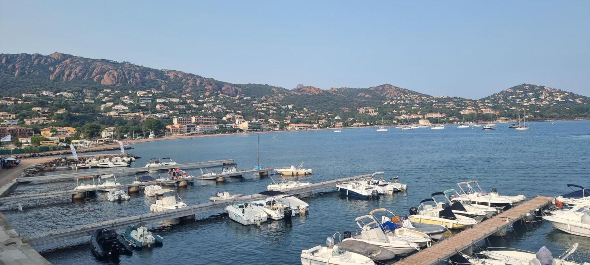 Agay Cap Esterel Le Hameau F2 Clim Plein Sud Dernier Etage Magnifique Vue Mer Saint-Raphaël المظهر الخارجي الصورة