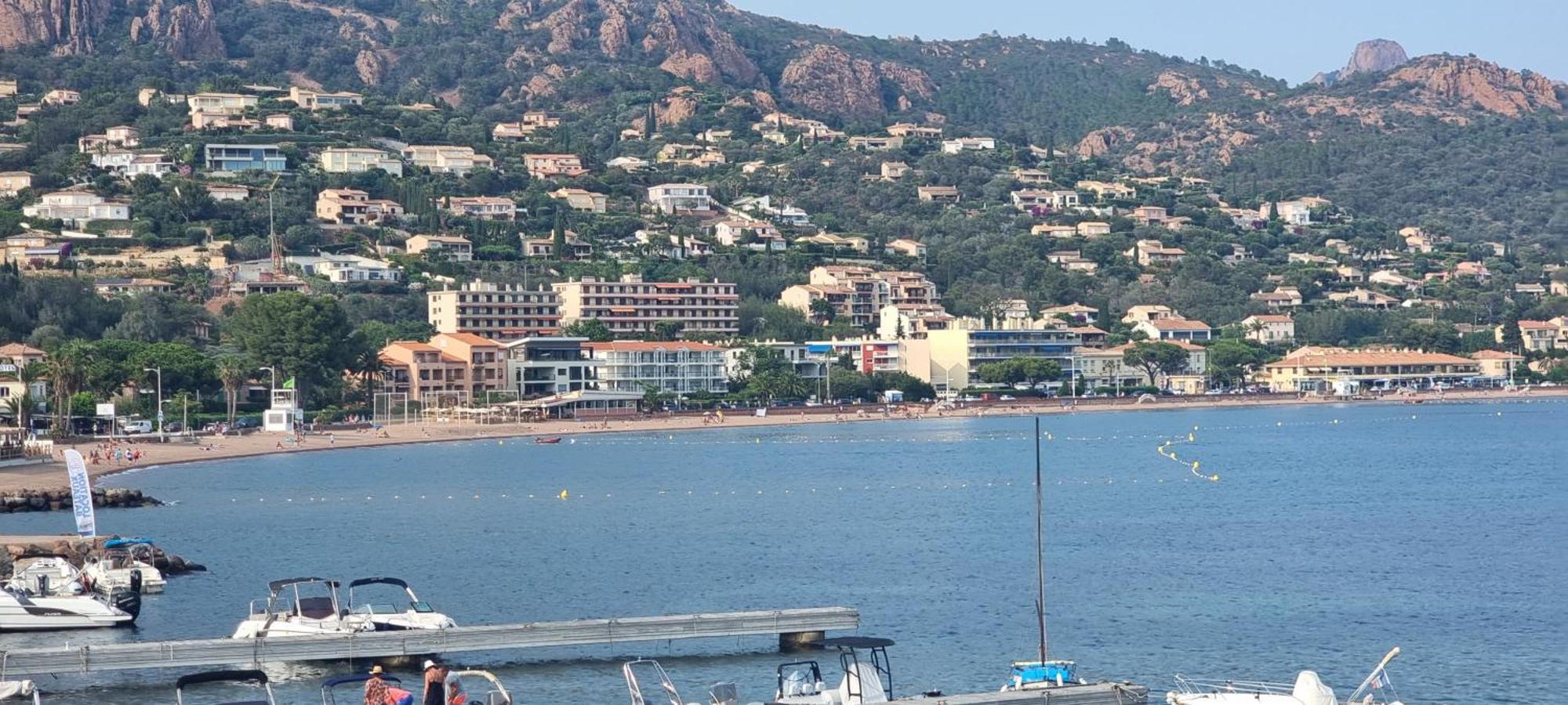 Agay Cap Esterel Le Hameau F2 Clim Plein Sud Dernier Etage Magnifique Vue Mer Saint-Raphaël المظهر الخارجي الصورة
