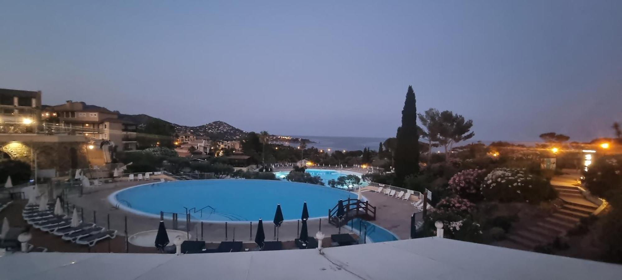 Agay Cap Esterel Le Hameau F2 Clim Plein Sud Dernier Etage Magnifique Vue Mer Saint-Raphaël المظهر الخارجي الصورة