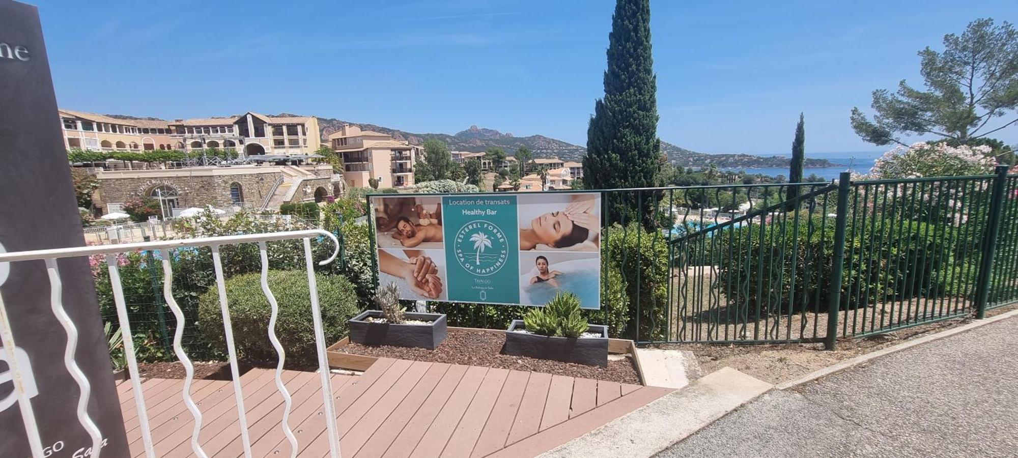 Agay Cap Esterel Le Hameau F2 Clim Plein Sud Dernier Etage Magnifique Vue Mer Saint-Raphaël المظهر الخارجي الصورة