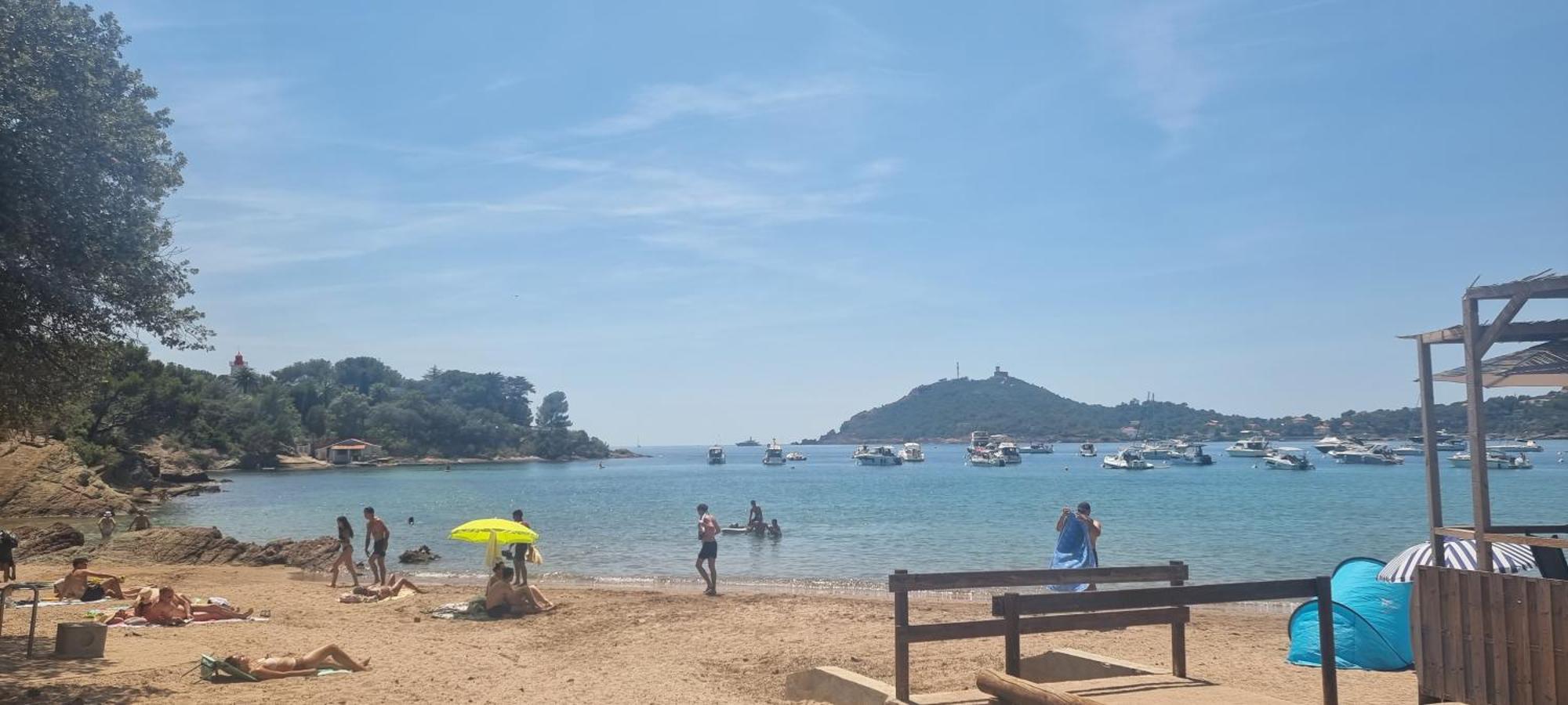 Agay Cap Esterel Le Hameau F2 Clim Plein Sud Dernier Etage Magnifique Vue Mer Saint-Raphaël المظهر الخارجي الصورة