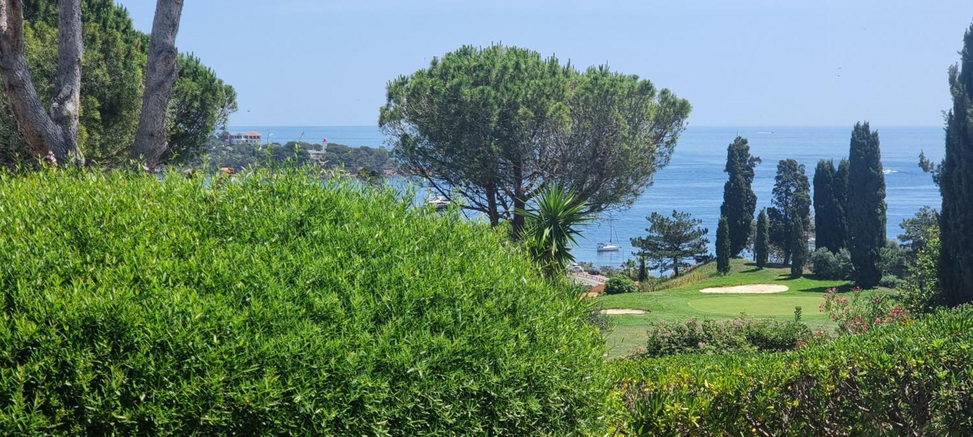 Agay Cap Esterel Le Hameau F2 Clim Plein Sud Dernier Etage Magnifique Vue Mer Saint-Raphaël المظهر الخارجي الصورة