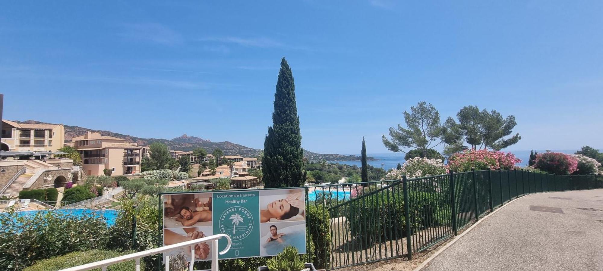 Agay Cap Esterel Le Hameau F2 Clim Plein Sud Dernier Etage Magnifique Vue Mer Saint-Raphaël المظهر الخارجي الصورة