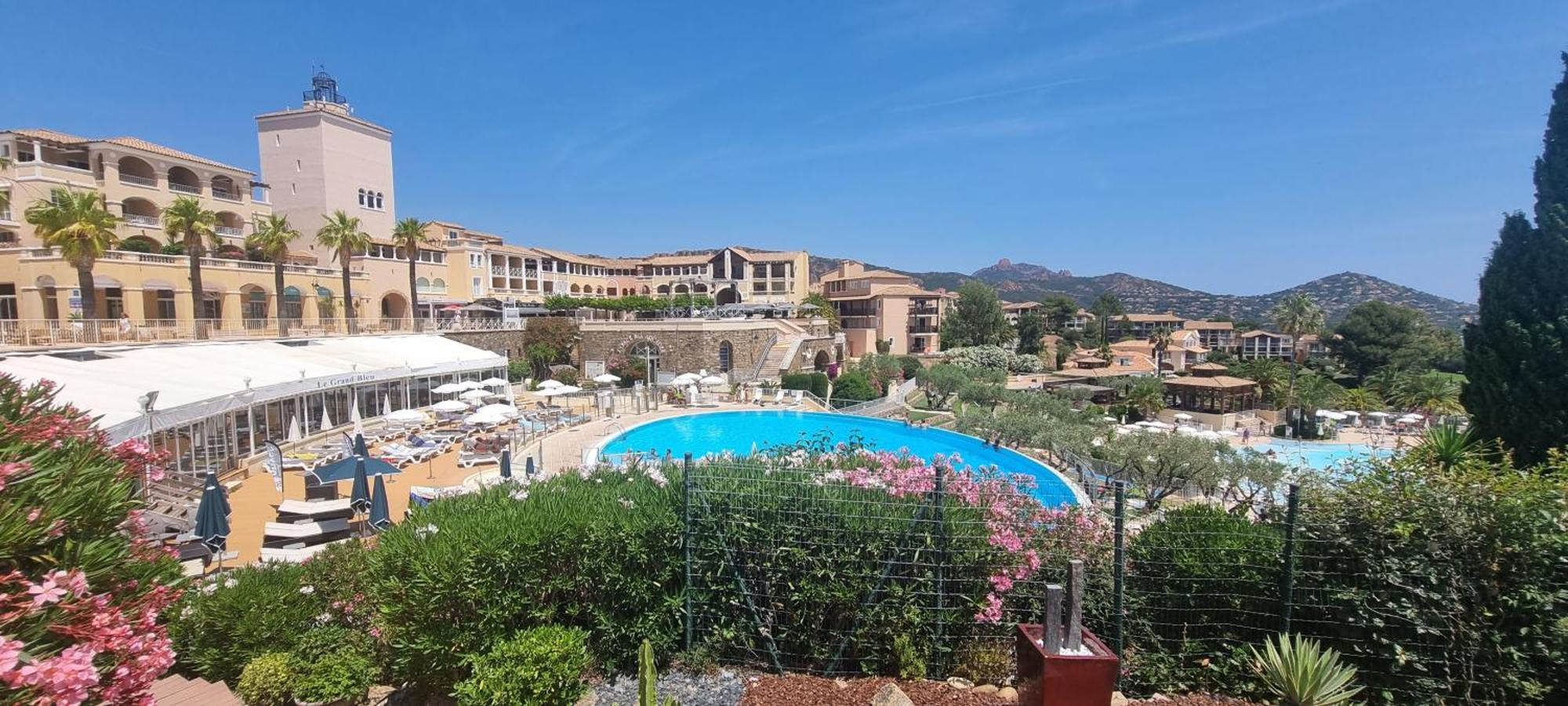Agay Cap Esterel Le Hameau F2 Clim Plein Sud Dernier Etage Magnifique Vue Mer Saint-Raphaël المظهر الخارجي الصورة